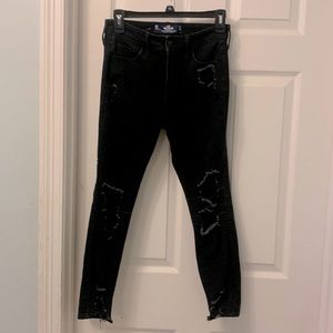 Black Hollister Cropped and ripped Jeans